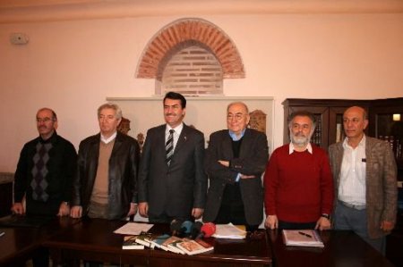 Tanpınar Anısına Düzenlenen 'bursa'da Zaman' Şiir Yarışması Yapıldı