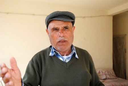 Tapu kayıtlarından atalarının Manavgat'a nereden geldiğini öğrendi