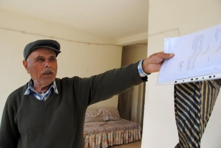 Tapu kayıtlarından atalarının Manavgat'a nereden geldiğini öğrendi