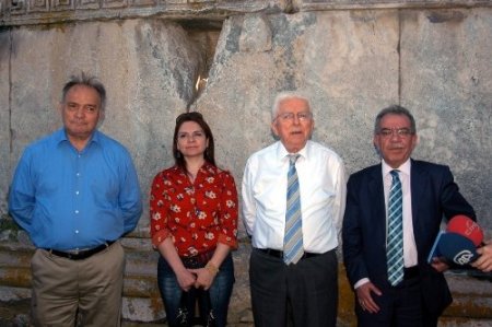 Tarhan Erdem: Asıl muhataplar biz değiliz