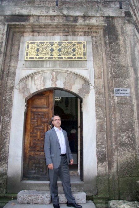 Tarihçi Mustafa Armağan: Osmanlı padişahları hukuki koruma altına alınmalı