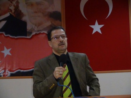 Tarihçi Yazar İbrahim Refik Karaman’da Konferans Verdi