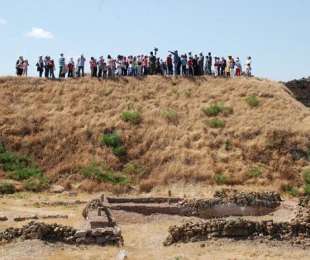 Tarihe Yolculukta 6 Bin Yıl Öncesine Gidildi