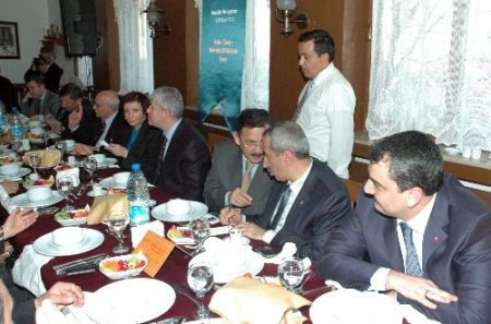 Tarihi Kentler Birliği Kırşehir Buluşması Başladı