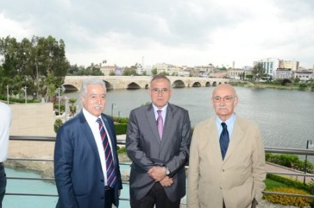 Tarihi Kentler Birliği toplantısına katılan konuklar şehir turu yaptı