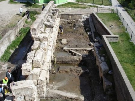 Tarihi Roma Hamamı Turizme Kazandırılacak