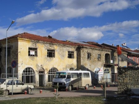 Tarihi Taş Han restore edilecek