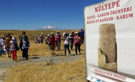 Tarihle tanışma yolculuğu başladı