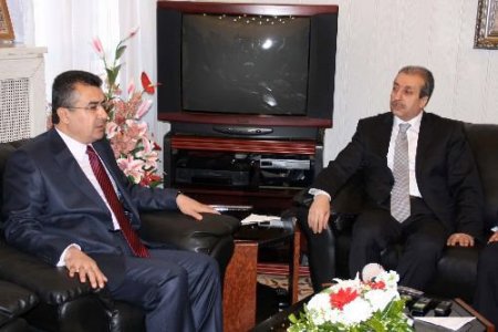 Tarım Bakanı Eker: At Ve Eşek Eti Nerede Yediriliyor