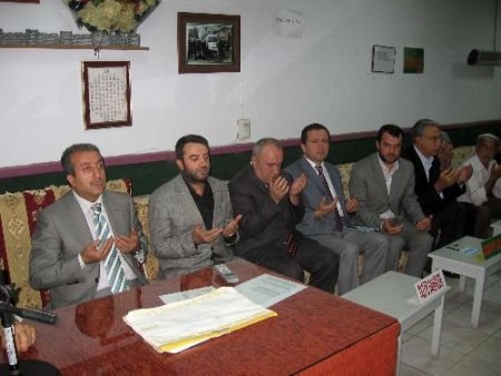 Tarım Ve Köyişleri Bakanı Eker: Barış Ve Kardeşlik İnşaasına Herkes Destek Vermeli