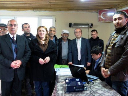 Tarımsal yenilikler, çiftçi toplantılarıyla yaygınlaştırılıyor