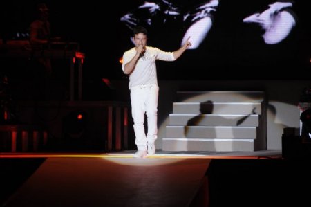 Tarkan Ve Manga Grubu İzmirlileri Coşturdu