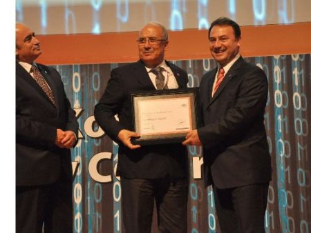 Tarsus Belediyesi Mükemmellikte Yetkinlik Belgesi Aldı