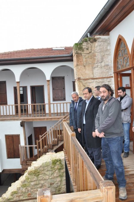 Tarsus evlerindeki restorasyon çalışmaları hızlandırılıyor