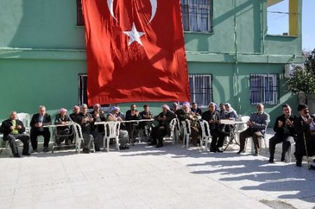 Tarsus Müftülüğü'nün Aşure Etkinliği Büyük İlgi Gördü