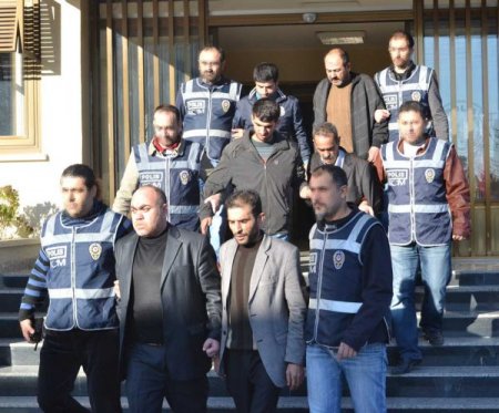 Tarsus'ta 135 kilo esrar ele geçirildi