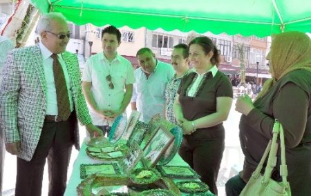 Tarsus'ta engelliler ‘Engel Değiliz, Üretiyoruz’ sloganıyla kermes açtı