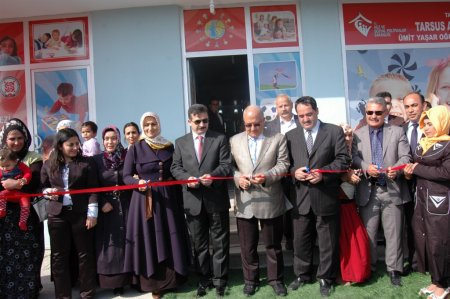 Tarsus'ta Ümit Yaşar Oğuzcan Okuma Salonu açıldı