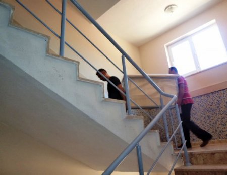 Tasarruf için ödeneği kullanmadılar, demirbaşları sırtlarında taşıdılar