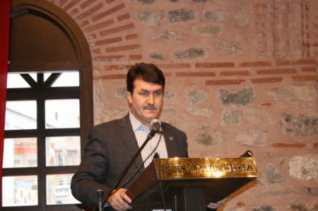 "Tasavvufta İlerleyenler, Hakka Yaklaşır"