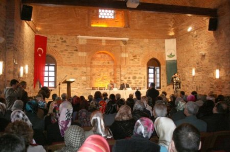 "Tasavvufta İlerleyenler, Hakka Yaklaşır"