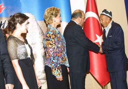 Taşkent'te En Kalabalık Cumhuriyet Resepsiyonu