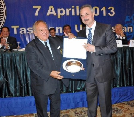 Taşkent’teki halter zirvesinden umut çıktı