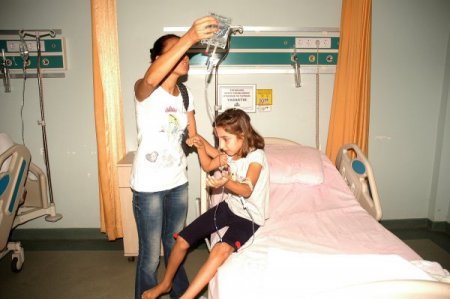 Tatarcık sineğinin ısırdığı mahalleli hastanelere akın etti