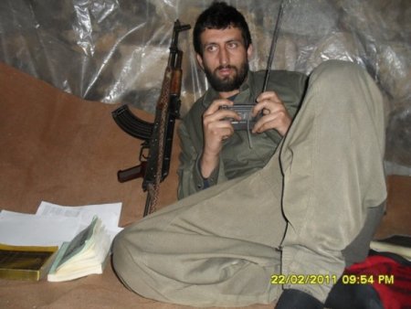 Tatlıses'e Saldırı Olayı Zanlısında Örgüt Fotoğrafları Çıktı