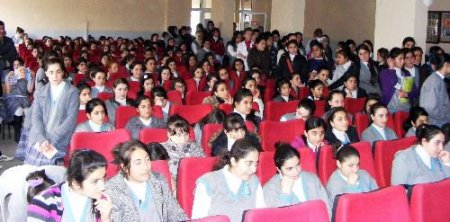 Tatvan'da 20 Bin Öğrenciye Hızlı Okuma Ve Anlama Eğitimi Veriliyor