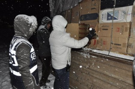 Tatvan’da 255 bin paket kaçak sigara ele geçirildi