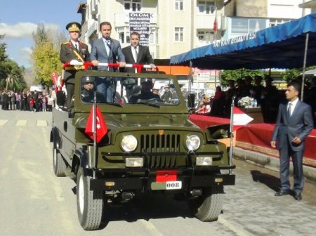 Tatvan’da Cumhuriyet Bayramı coşkusu yaşandı