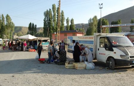 Tatvan’da haftada 6 gün semt pazarı kurulacak