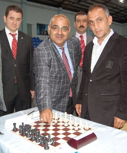 Tatvan’da satranç turnuvası başladı