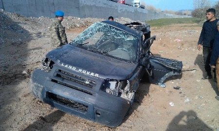 Tatvan’da trafik kazası: 3 ölü, 4 yaralı