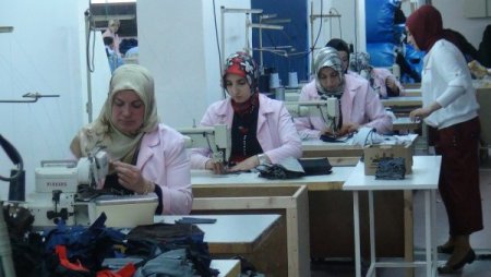 Tatvan’dan 20 ülkeye eşofman ihraç ediyor