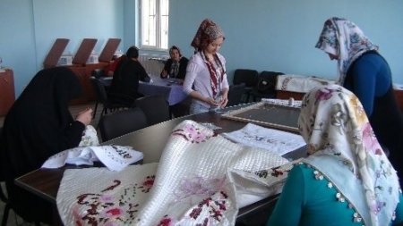 Tatvanlı kadınlar TADEM’le meslek öğreniyorlar