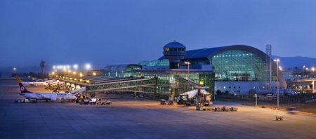 TAV, Adnan Menderes Havalimanı için 250 milyon euro kredi buldu