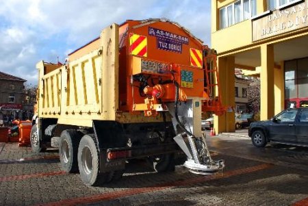 Tavşanlı Belediyesi Kar Yağışı İçin Hazırlıklarını Tamamladı