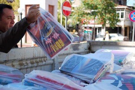 Tavşanlı Belediyesi'nden 600 Öğrenciye Kırtasiye Yardımı
