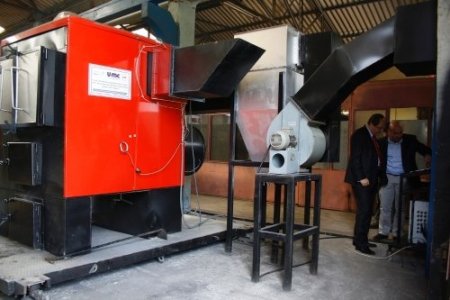 Tavuk gübresini yakıt olarak kullandı, yakıt maliyetini sıfıra indirdi