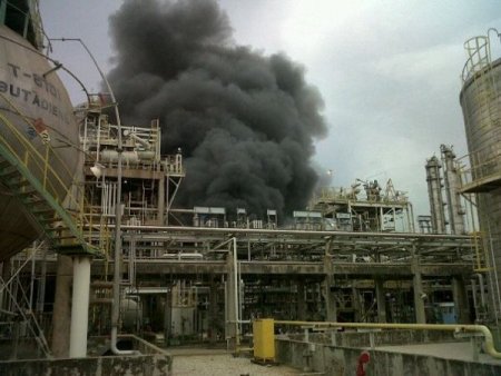 Tayland'ın Sanayi Bölgesinde Patlama