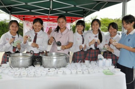 Taylandlılar aşureyi çok sevdi