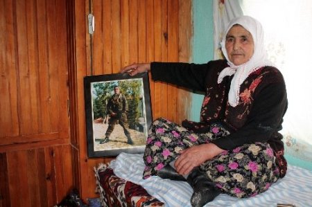 Tazminatı bağışlayan şehit annesi: Oğlumun kanı ve eti boğazımdan geçmez