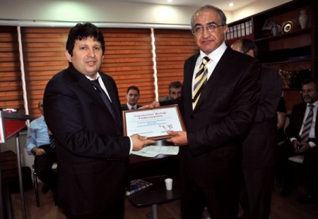 TBF Başkanı Deniz: 9 milyon kredi kartı kullanıcısı kara liste sınırında