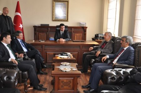 TBMM alt komisyonu üyeleri Hozat'ta incelemelerde bulunuyor