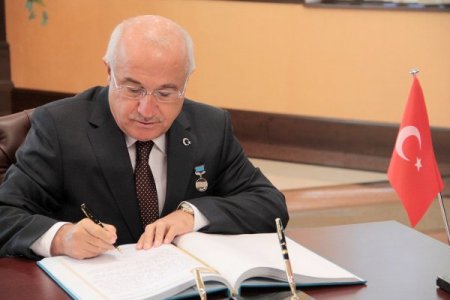 TBMM Başkanı Çiçek, Kazakistan Meclis Başkanı ile görüştü