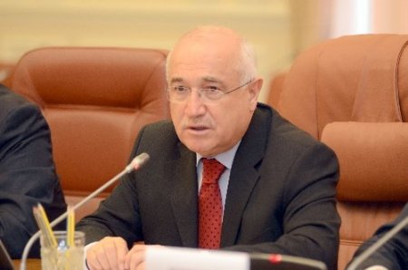 TBMM Başkanı Çiçek, Ukrayna Başbakanı Azarov ile görüştü