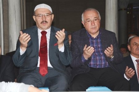 TBMM Başkanı Çiçek: Özal hakkında kim ne biliyorsa yargı makamına iletsin