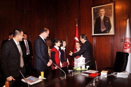 Tbmm Başkanı Mamak Belediyesi Bilgi Evleri Öğrencilerini Kabul Etti